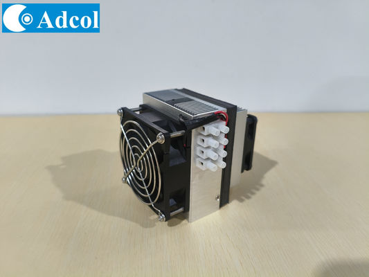Le climatiseur thermoélectrique 15W est conçu pour les petites armoires électroniques ou les chambres environnementales.